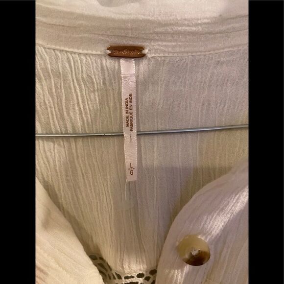 FREE PEOPLE Summer Stars Button down Top in Ivory L NWOT - Picture 7 of 10